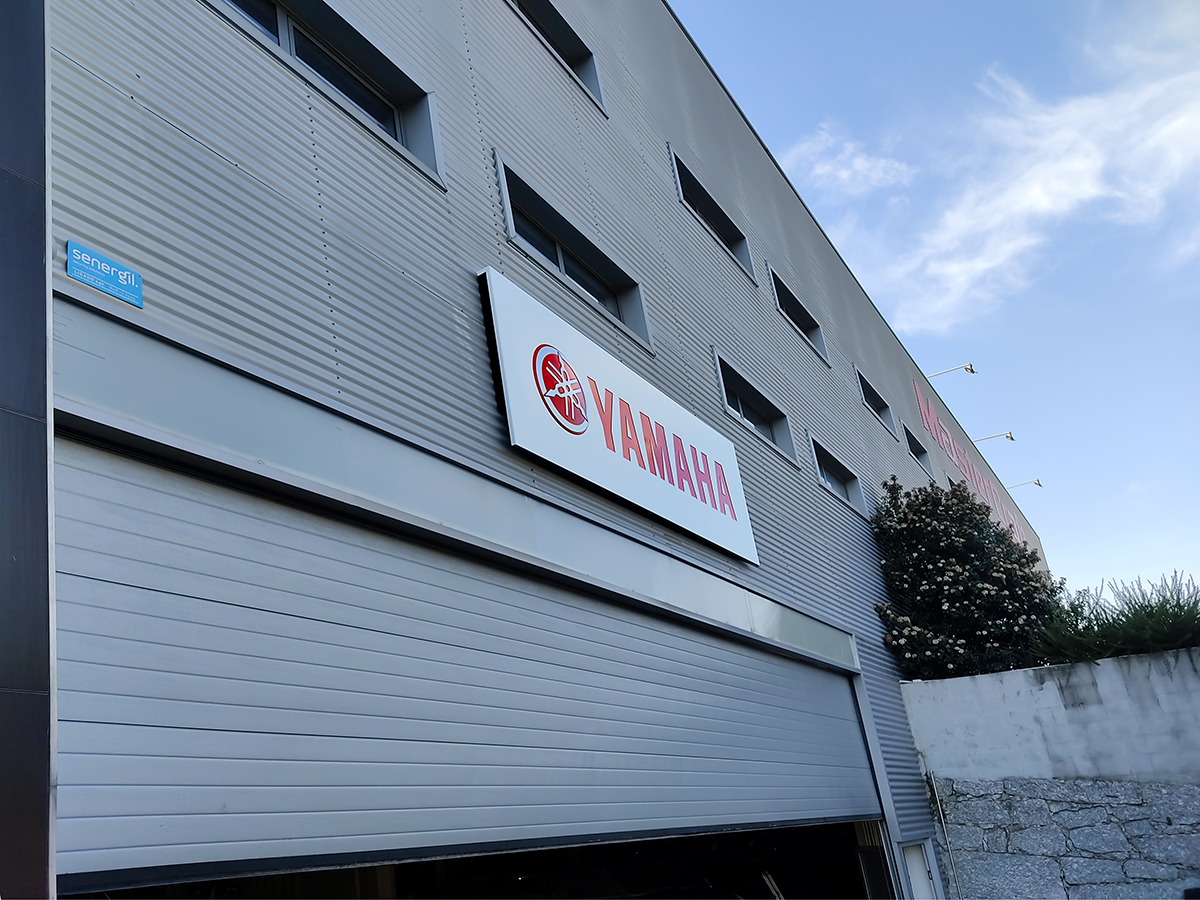YAMAHA 02 copia