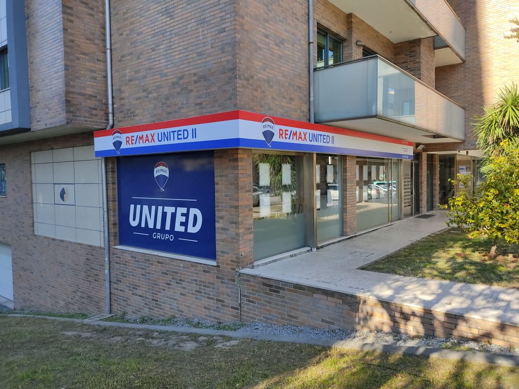 RemaxUnited DaynNight 1